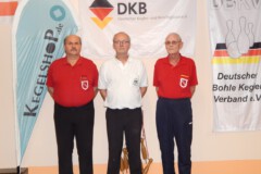 Schiedsrichter des Länderspiels unter der Leitung des<br>
DBKV Schiedsrichterwart Lutz Radschinsky