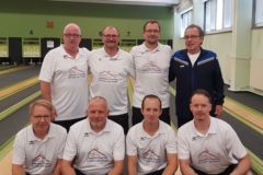 <b>SG Union Oberschöneweide I</b><br/>
Hinten von links: Peter Kowal, Mike Cassube, André Franke, Rolf Franke<br/>
Vorne von links: Andreas Hampe, Frank Lüer, André Krause und Carsten Rente