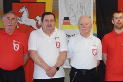 Die Schiedsrichter am Finaltag (von links):<br>
Rainer Schmidt, Michael Beichert,<br>
Ulf Trum und Marcel Schmidt