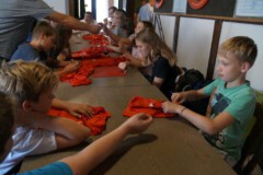 Verteilung der Trainingsshirts