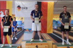 <b>Einzel Herren</b><br>
2. Platz André Krause (Berliner SKV)<br>
1. Platz Tobias Kirchhoff (Vereinigung Hannoverscher Kegler von 2000)<br>
3. Platz Jörn Cordes (Verein Nordenhamer Sportkegler von 1925)