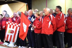 Mannschaften bei der Siegerehrung