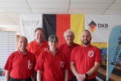 die Schiedsrichter<br>hinten v.l.n.r.: Steffen Wozny, Rüdiger Strich,<br>vorn v.l.n.r.: Werner Rösner, Heike Behrmann, Walter Lange