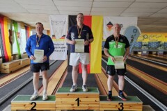 <b>Einzel Herren A</b><br>
2. Platz Jens Kohlenberg (KV Bremerhaven)<br>
1. Platz Christian Spyra (Ver. Hannoverscher Kegler)<br>
3. Platz Thorsten Scheidler (Hannover 96)