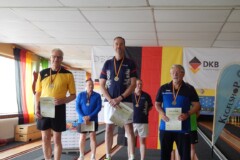 <b>Einzel Herren B</b><br>
2. Platz Dettlef Mattig (KKV Salzland)<br>
1. Platz Carsten Blume (Ver. Hannoverscher Kegler)<br>
3. Platz Peter Stahs (KSV Georgsmarienhütte)
