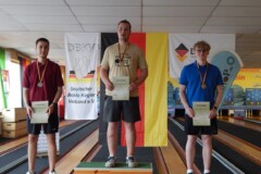 <b> Einzel U23 männlich </b><br>
2. Platz Lasse Weber (SG Kiel)<br>
1. Platz Sebastian Hahn (KKV Oder-Spree)<br>
3. Platz Bengt Lippka (KV Bremerhaven)