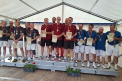 <b>Verein Herren A</b><br>
2. Platz Vereinigung Hannoverscher Kegler von 2000<br>
1. Platz SG Kiel<br>
3. Platz Prignitzer KV