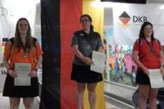<b>Einzel Damen</b><br>
2. Platz Sharon Gerkhardt (Berliner SKV)<br>
1. Platz Kristina Kiehn (SG Hamburg)<br>
3. Platz Caroline Henke (VK Spandau)