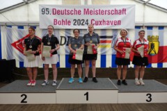 <b>Doppel Damen</b><br>
2. Platz Alexandra Hellberg / Christiane Künstler (SG Holstein)<br>
1. Platz Kristina Kiehn / Christiane Gebauer (SG Hamburg)<br>
3. Platz Silke Steitz / Ute Wachtendorf (Bremer KV)
