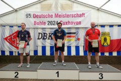 <b>Einzel Herren</b><br>
2. Platz Ellrik Freienberg (Verein Hannoverscher Kegler von 2000)<br>
1. Platz Marc Stender (Oldenburger KBV)<br>
3. Platz Malte Buschbeck (Cuxhavener Sportkegler-Vereinigung)