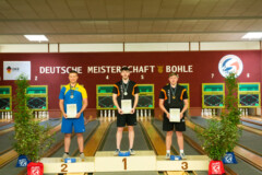 <b>Einzel U23 männlich</b><br>
2. Platz Magnus Irrgang (SKV Seenplatte/Vorpommern)<br>
1. Platz Lucas Scheffler (Berliner SKV)<br>
3. Platz Kristoph Napp (Berliner SKV)